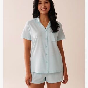 LA VIE EN ROSE Women's Light Blue Striped Pajama Set (like new)
